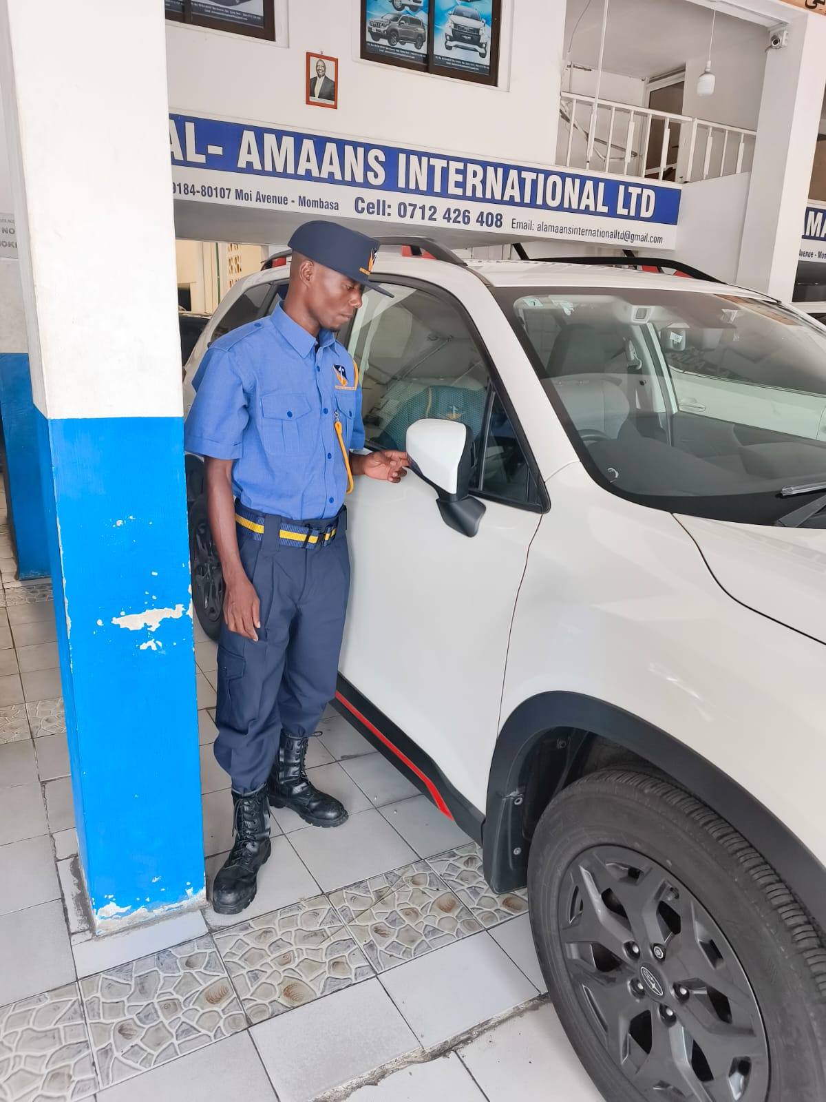 FCSS guard deployed at Al-Amaans showroom